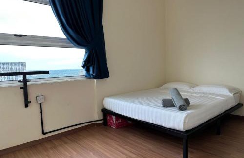 Sandakan Apartment | The Cove Homestay Sandakan - seaview