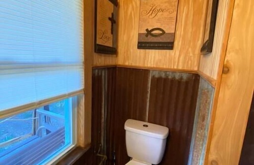 Marble Falls House | The Cowboy Cabin at Hamilton Creek