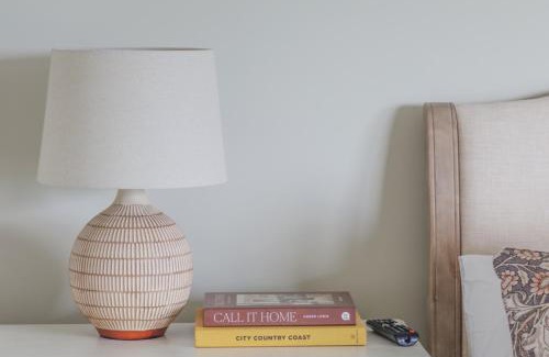 Knigh Apartment | The Cows Field