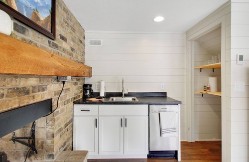 Edina Bed & Breakfast | The Cozy Conifer