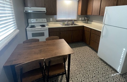 Tekamah Apartment | The Cozy Cornhusker 5