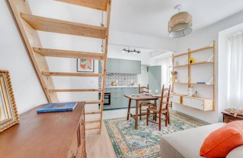 Santo Estevao Apartment | The cozy duplex in Lisbon's heart