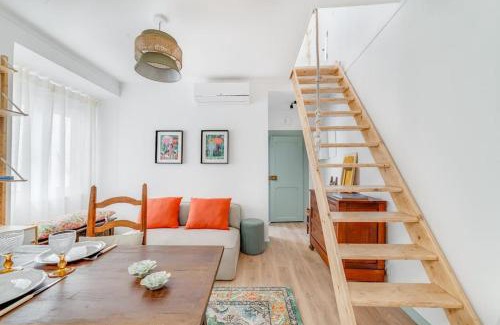 Santo Estevao Apartment | The cozy duplex in Lisbon's heart