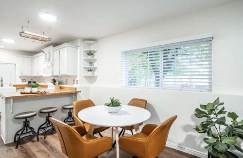 Suncrest Condo | The Cozy Farmhouse Condo