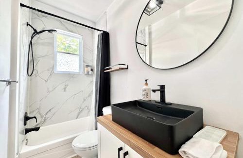 Maizerets Apartment | The Cozy Loft 2 Guests AC 5 min Downtown