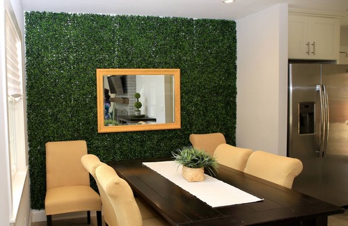 Concord House | The cozy retreat is strategically located for easy access to your adventures.