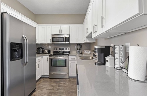 Springfield Apartment | The Cozy Suite near all Attractions in downtown