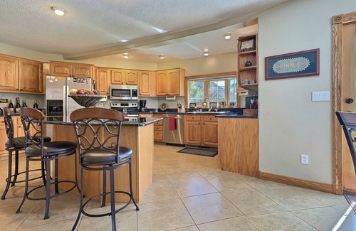 Spearfish House | The Creekside Rally Rental - Incredible Backyard - Elegant Home
