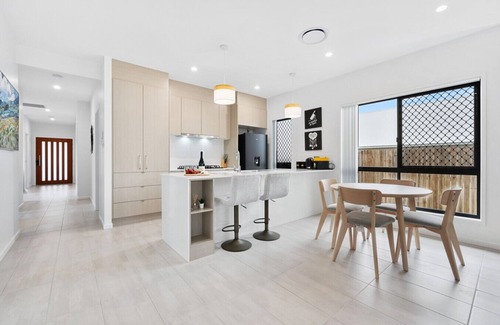 Burpengary East Apartment | `The Crest` - Stunner in North Harbour Estate
