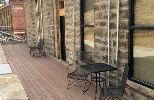 Pawhuska Apartment | The Cross Bell Downtown 203