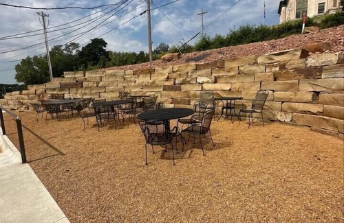 Pawhuska Apartment | The Cross Bell Downtown 203
