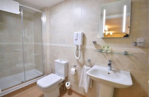 Hailsham Hotel | The Crown Hotel