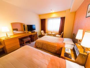 Hommachi Hotel | The Crown Palais New Hankyu Kochi