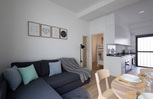 Jesus Apartment | The Cruz Cubierta Apartment 01 with Terrace by Florit Flats