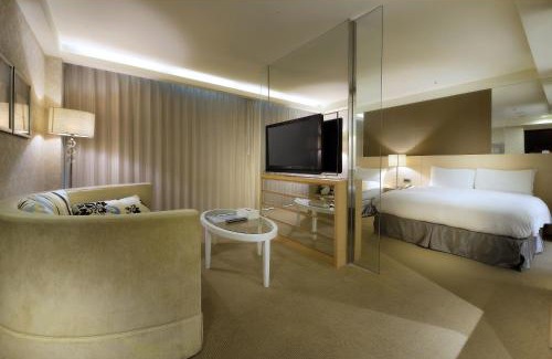 Yuchi Resort | The Crystal Resort Sun Moon Lake
