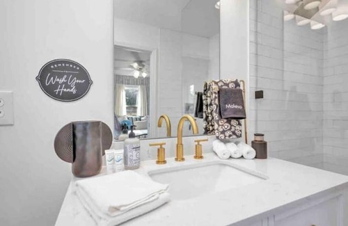 Cullman House | The Cullman Cottage