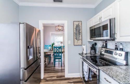 Lakeland House | The Cumberland Cottage Near Florida Southern College