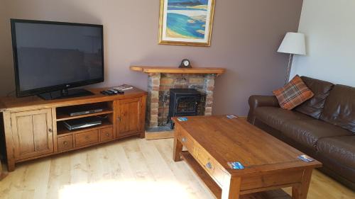 Inveraray House | The Curling Pond, Dalmally Road, Inveraray