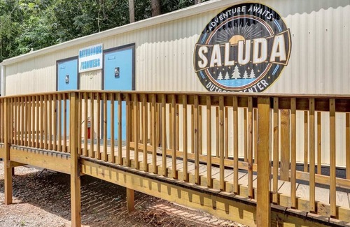 Greenville Cabin | The Daffodil River Pod on the Saluda River