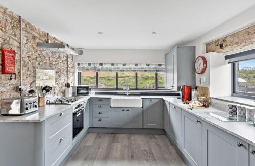 Paignton House | The Dairy, Higher Yalberton Farm