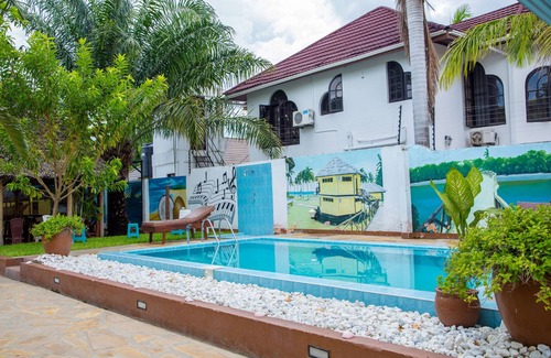 Mikocheni Hotel | THE DAISY COMFORT HOME -MIKOCHENI