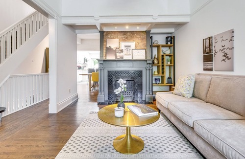 Old East York House | The Danforth Retreat