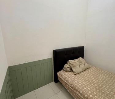 Sumatra Apartment | The Darmawan Room at Apartement Puncak Permai