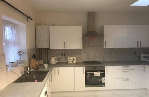 Dartford House | The Dartford 5 Bedroom House