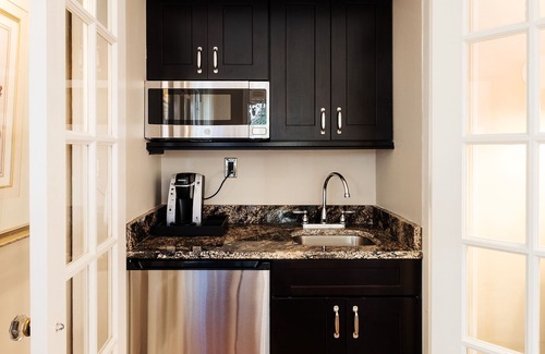 Summit - University Hotel | The Davidson