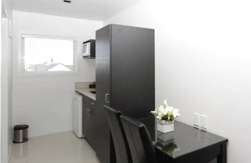 New Plymouth CBD Hotel | The Dawson Motel