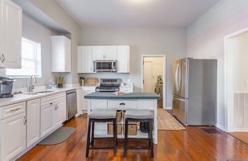 Chattanooga House | The De'Vine Home- 5 mins. from Downtown