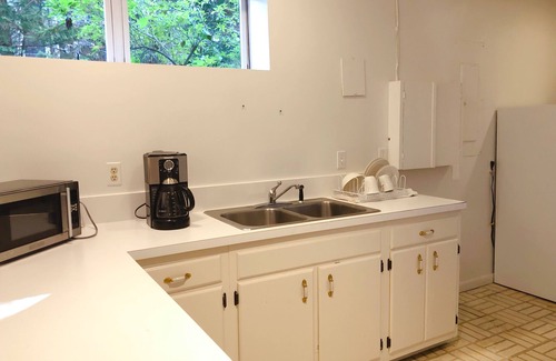 Woodacres House | The Den @ Glen Echo