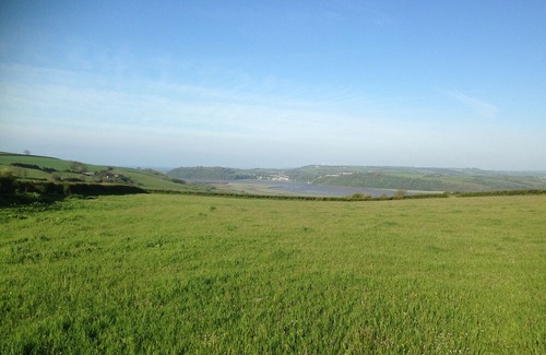 Llanybri Cottage | The Den, LLANSTEFFAN