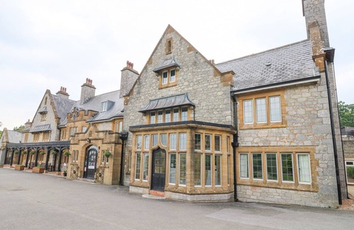 Heligan Cottage | THE DEVON DRIFT AT HARCOMBE HOUSE, family friendly in Chudleigh