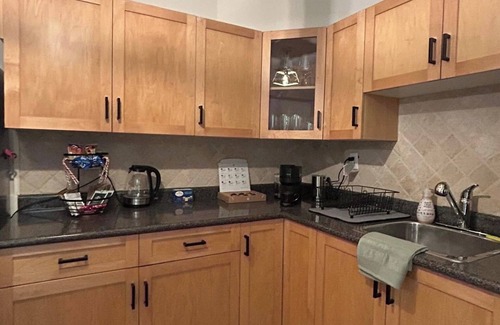 Maple Ridge House | The Dewdney Suite