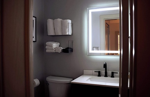 Brenham Hotel | The Dixie Motel Brenham