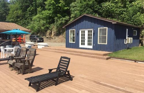 Hammondsport House | The Dockaholic