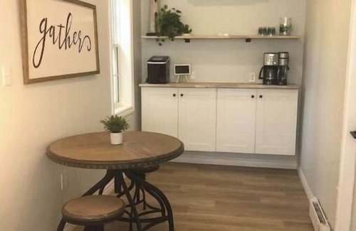 Bayfield Apartment | The Doctors Inn