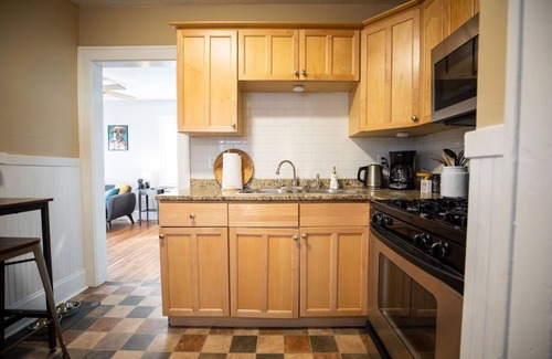 Regina House | The Dog House - Ultimate Dog Friendly Stay!