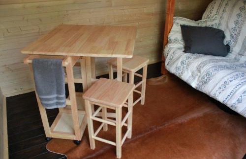 Duncan Other | The Dogwood Cabin - Cowichan Valley Bunkie Glamping