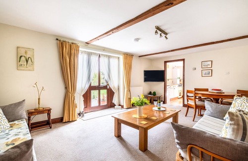 Horsham St Faith House | The Dollery - Two Bedroom House, Sleeps 4