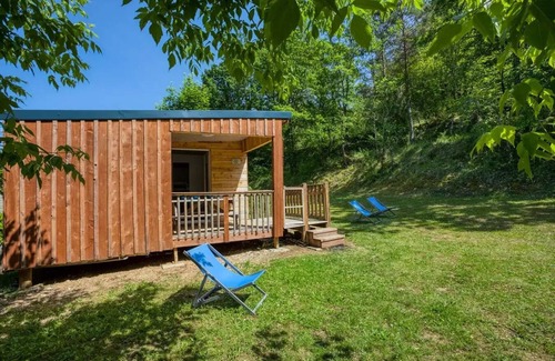Le Buisson-de-Cadouin Ski Chalet | THE DOMAINE DE PECANY (La Noix de Pecan'y) * - Chalet Year 2022 - AIR CONDITIONED! 4 to 6 people - 4 people. included in the price