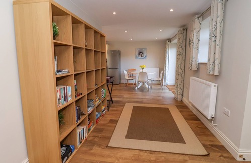 Bedale Cottage | THE DOWER HOUSE COTTAGE, with a garden in Kirklington