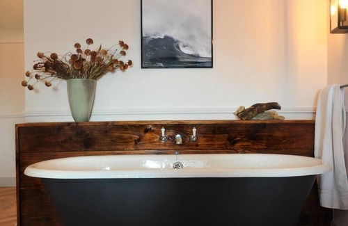 Rosses Point Bed & Breakfast | The Driftwood