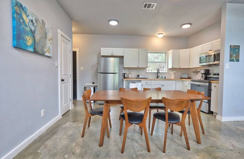Driftwood House | The Driftwoods - 9 Unique Lodging Options with Outdoor Entertaining Space