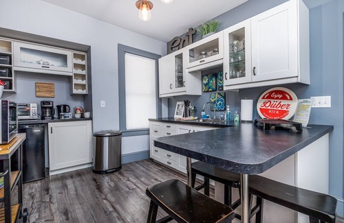 Downtown Dubuque House | The Dubuque House - Historic Downtown Location