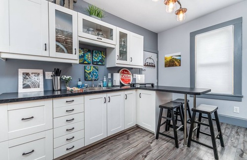 Downtown Dubuque House | The Dubuque House - Historic Downtown Location