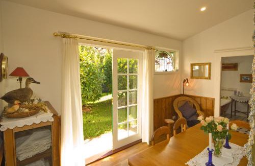 Burnie Bed & Breakfast | The Duck House