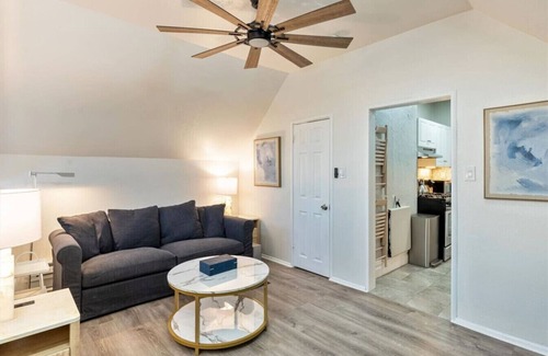 Lower Avenues House | The Duo on East | 2 Private Units in Prime Location
