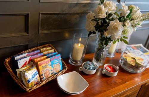 Aberdeen West End Hotel | The Dutch Mill Hotel
